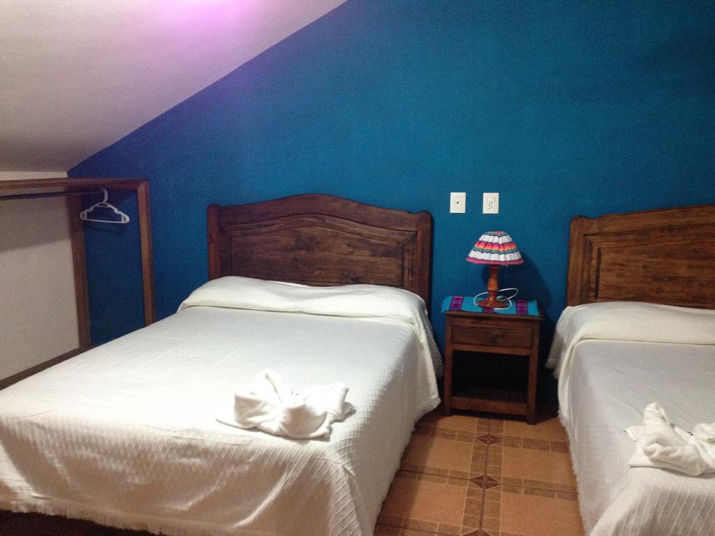 Hotel Posada Las Rosas San Cristóbal de Las Casas Quarto foto